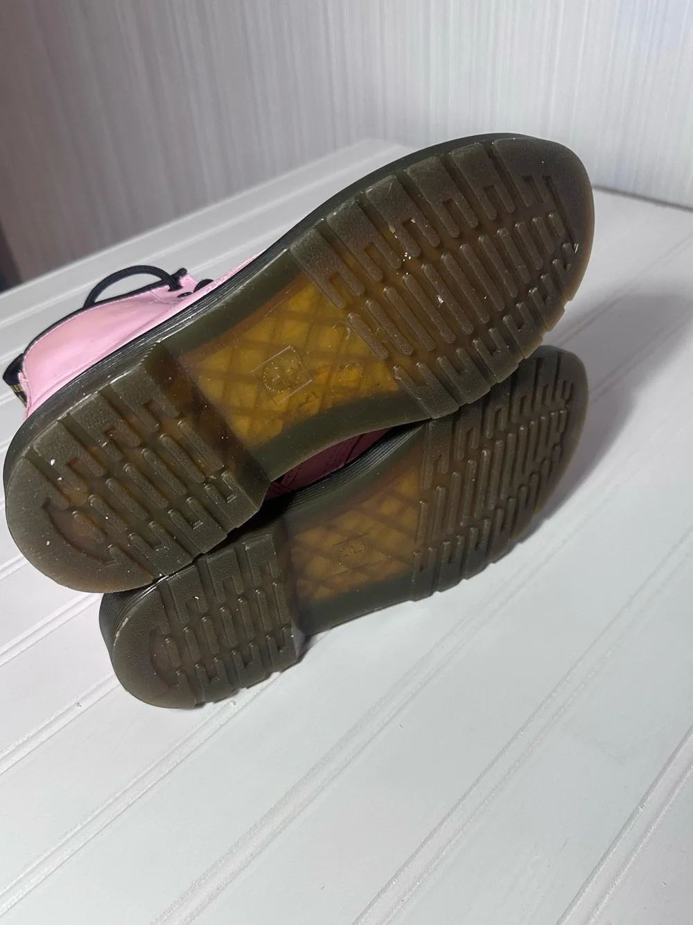 Dr Martens 1460 Glossy Patent leather pink combat boots girls 4